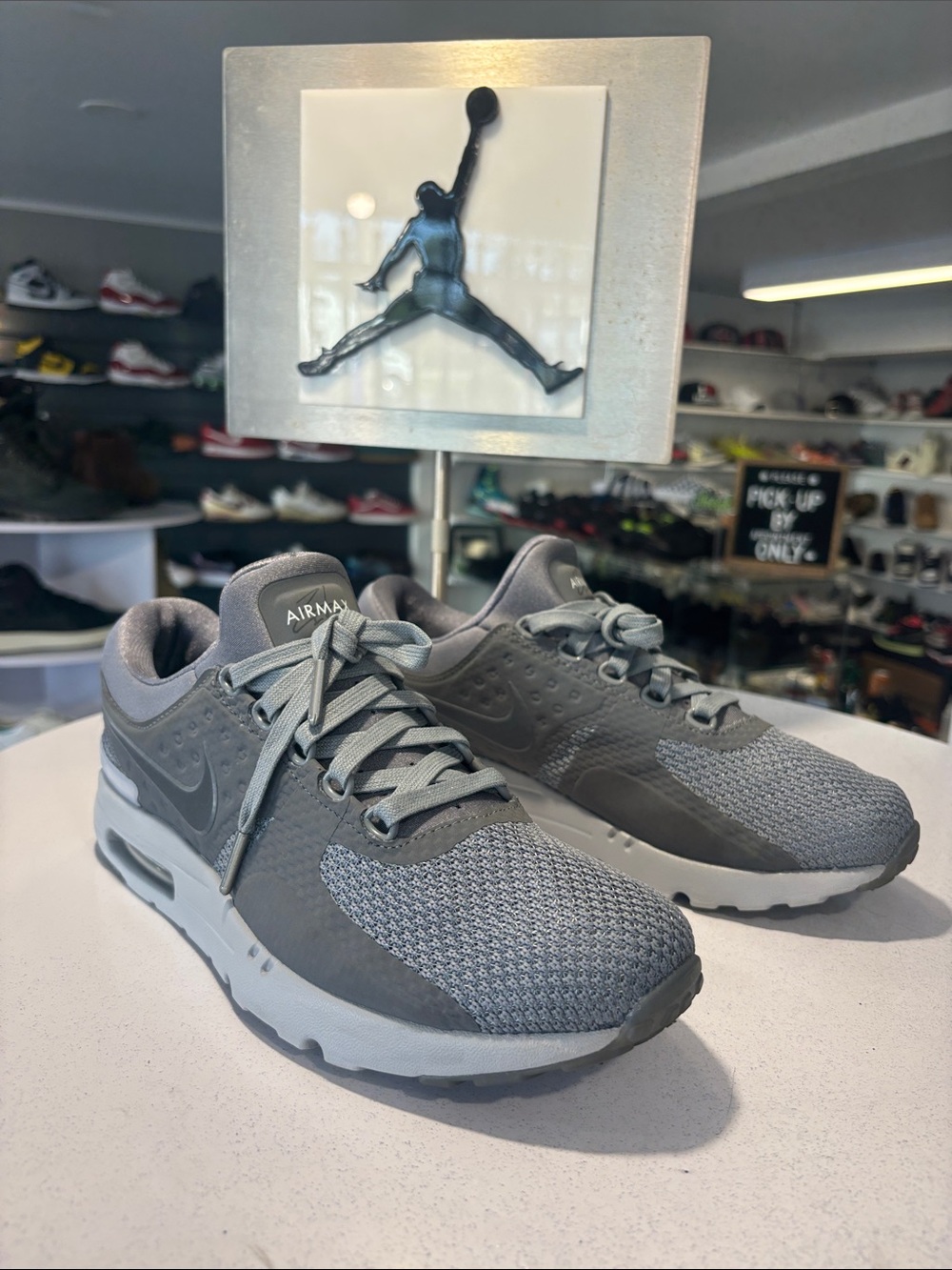 Nike Air Max Zero “Cool Grey” Men’s Size 9.5